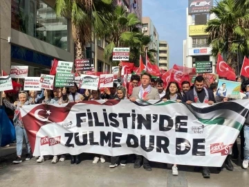 İzmir’de AK Partili gençler, Gazze için yürüdü
