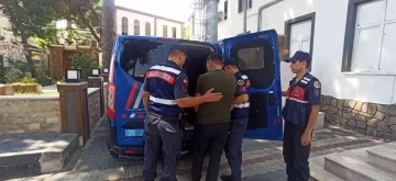 İzmir’de aranan 18 hükümlü, JASAT’tan kaçamadı
