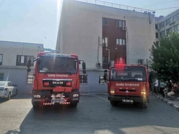 İzmir’de hastanede korkutan yangın
