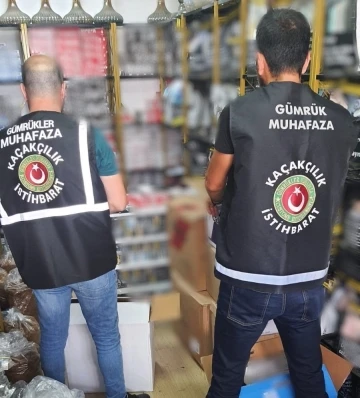 İzmir’de yasadışı sigara üreticilerine Gümrük Muhafaza ekiplerinden darbe
