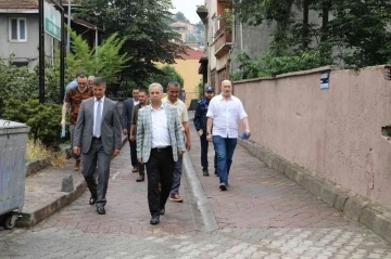 İzmit Belediyesi ekibi, Çukurbağ Mahallesi’nde incelemelerde bulundu
