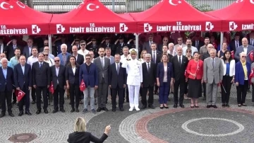 İzmit’in işgalden kurtuluşunun 101. yılı törenle kutlandı
