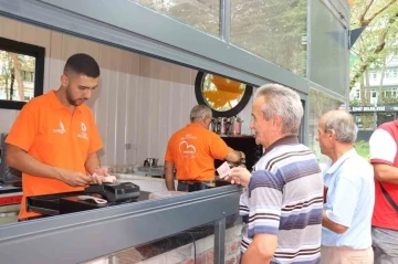 İzmitliler, Yencuma’nın yeni yüzünü çok beğendi
