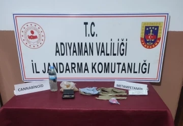 Jandarma 8 kişiyi gözaltına aldı
