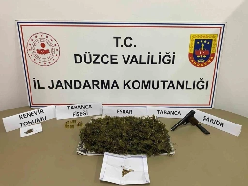 Jandarma’dan uyuşturucu operasyonu
