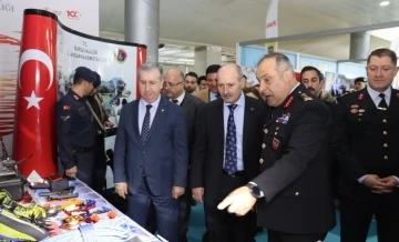 Jandarma Devlet Teşvikleri Fuarı’na büyük ilgi
