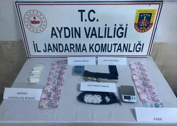 Jandarma ekipleri Aydın’da uyuşturucuya geçit vermiyor
