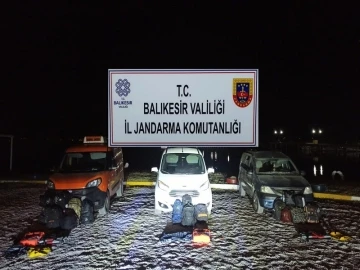 Jandarma’nın operasyonlarında 88 düzensiz göçmen ve 9 organizatör yakalandı
