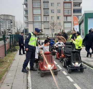 Jandarmadan Malatya’da uygulamalı trafik eğitimi
