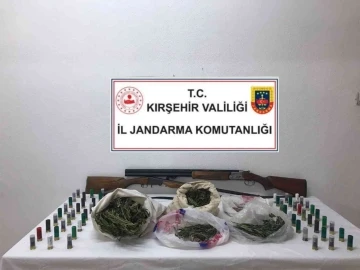 Jandarmadan uyuşturucu operasyonu: 1 gözaltı
