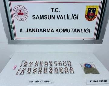 Jandarmadan uyuşturucu operasyonu: 2 gözaltı
