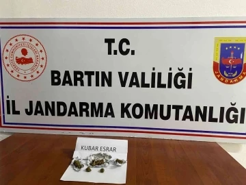 Jandarmadan uyuşturucu operasyonu: 4 gözaltı
