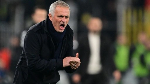 Jose Mourinho'dan derbi yorumu!