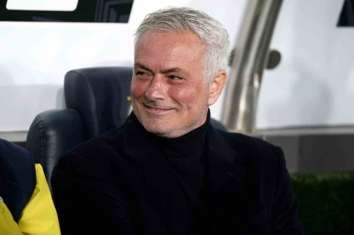 Jose Mourinho’dan Lyon maçında 5 değişiklik
