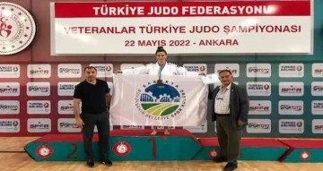 Judo antrenörü Türkiye Şampiyonu oldu