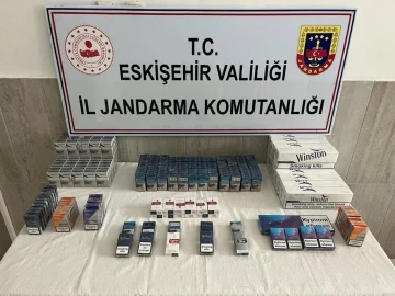 Kaçak sigara satan şahsa jandarmadan operasyon
