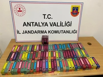 Kaçak yollarla getirilen 150 elektronik sigara ele geçirildi
