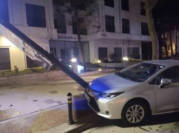 Kadıköy’de Trafik Kazası: 2 Kişi Yaralandı