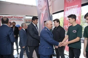 Kahramankazan Belediye Başkanı Oğuz ve Kaymakamı Parlar’dan 15 Temmuz Gaziler ve Şehit Aileleri  Derneğine ziyarret
