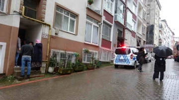 Kahramanmaraş depreminin hissedildiği Giresun’da hasar gören bina boşaltıldı
