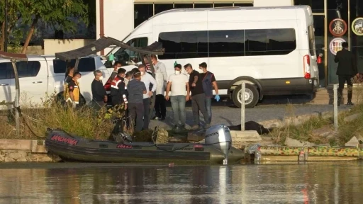 Kan donduran cinayet: Cesedi barajda bulunan kadın bordür taşına bağlayarak köprüden atılmış
