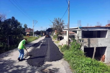 Kandilli Belediyesi asfalt çalışmalarına hız verdi
