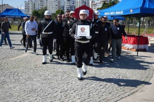 Kanser tedavisi görürken hayatını kaydeden başpolise veda
