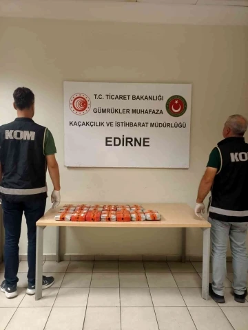 Kapıkule’de tırda uyuşturucu ele geçirildi
