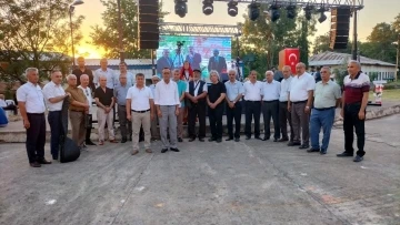 Karacaoğlan memleketi Düziçi’nde türkülerle anıldı
