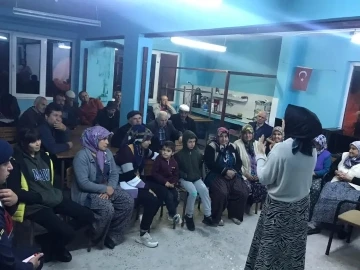 Karacasu’da vatandaşlar ’teknoloji bağımlığı’ konusunda bilgilendirildi
