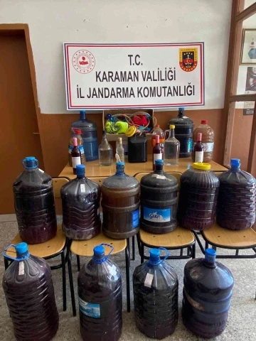 Karaman’da evinde sahte içki üreten 1 kişi yakalandı
