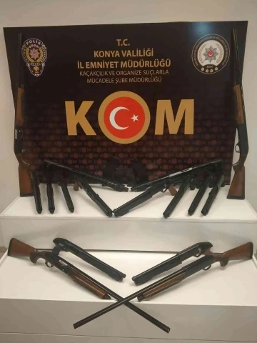 Kargoyla silah ticareti yapan şahıslar yakalandı
