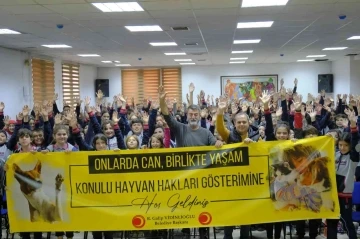 Kastamonu Belediyesinden öğrencilere hayvan hakları bilgilendirmesi
