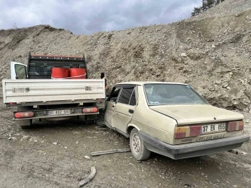 Kastamonu’da kamyonet ile otomobil çarpıştı: 2 yaralı
