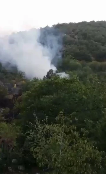 Kastamonu’da orman yangını helikopter desteğiyle büyümeden söndürüldü
