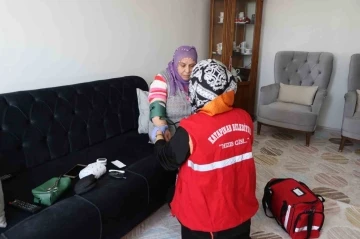 Kayapınar Belediyesi’nden 646 kişiye evde bakım hizmeti
