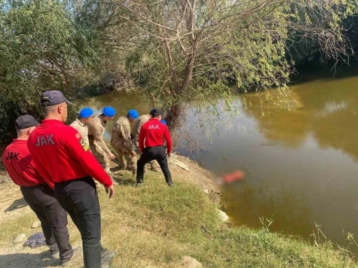 Kayıp yaşlı kadın nehirde ölü olarak bulundu
