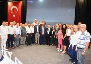 Kaymakam Köten, Konyaaltı’ndan türkülerle uğurlandı
