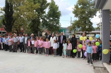 Kaymakam Ünal ve Başkan Şahin öğrencilerin heyecanına ortak oldu
