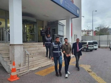 Kayseri polisi aranan şahıslara göz açtırmıyor: 15 gözaltı
