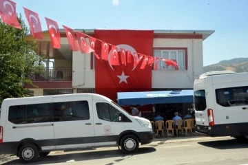 Kaza yerinde önlem almak isterken kamyonetin çarptığı astsubay şehit oldu / Ek fotoğraf