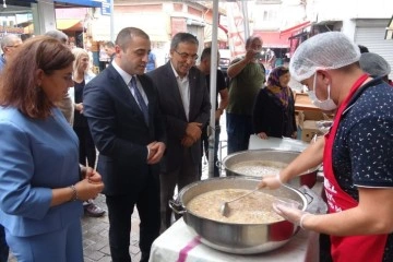 Kazada hayatını kaybeden İHA muhabirleri için aşure hayrı yapıldı