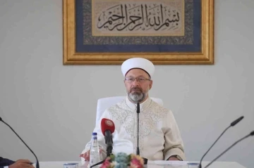 Kazakistan Nur-Mübarek Üniversitesi’nden Diyanet İşleri Başkanı Erbaş’a ziyaret
