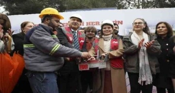 Kazaların yaşandığı öğrenci yurdu önüne yaya üst geçidi