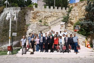 Keçiören Belediye Başkanı Altınok, Kıbrıs’tan gelen misafirleri Estergon’da ağırladı
