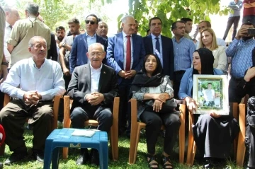 Kemal Kılıçdaroğlu, Uludereli ailelerle bir araya geldi
