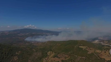 Kepsut’taki yangını söndürme çalışmaları devam ediyor
