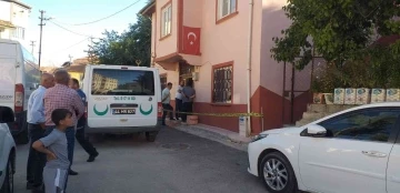 Kıbrıs gazisi evinde ölü bulundu
