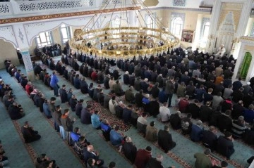 Kilis’te Müslümanlar İçin Yapılan Dua Programı