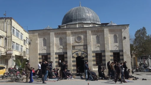 Kilis’te Ramazan’ın ilk cuma namazı kılındı
